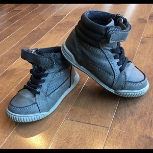 Children’s Place High Top Grey Sneaker Boot 8t